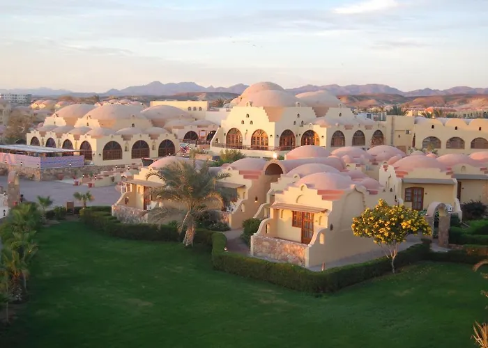 Bliss Abo Nawas Resort Marsa Alem